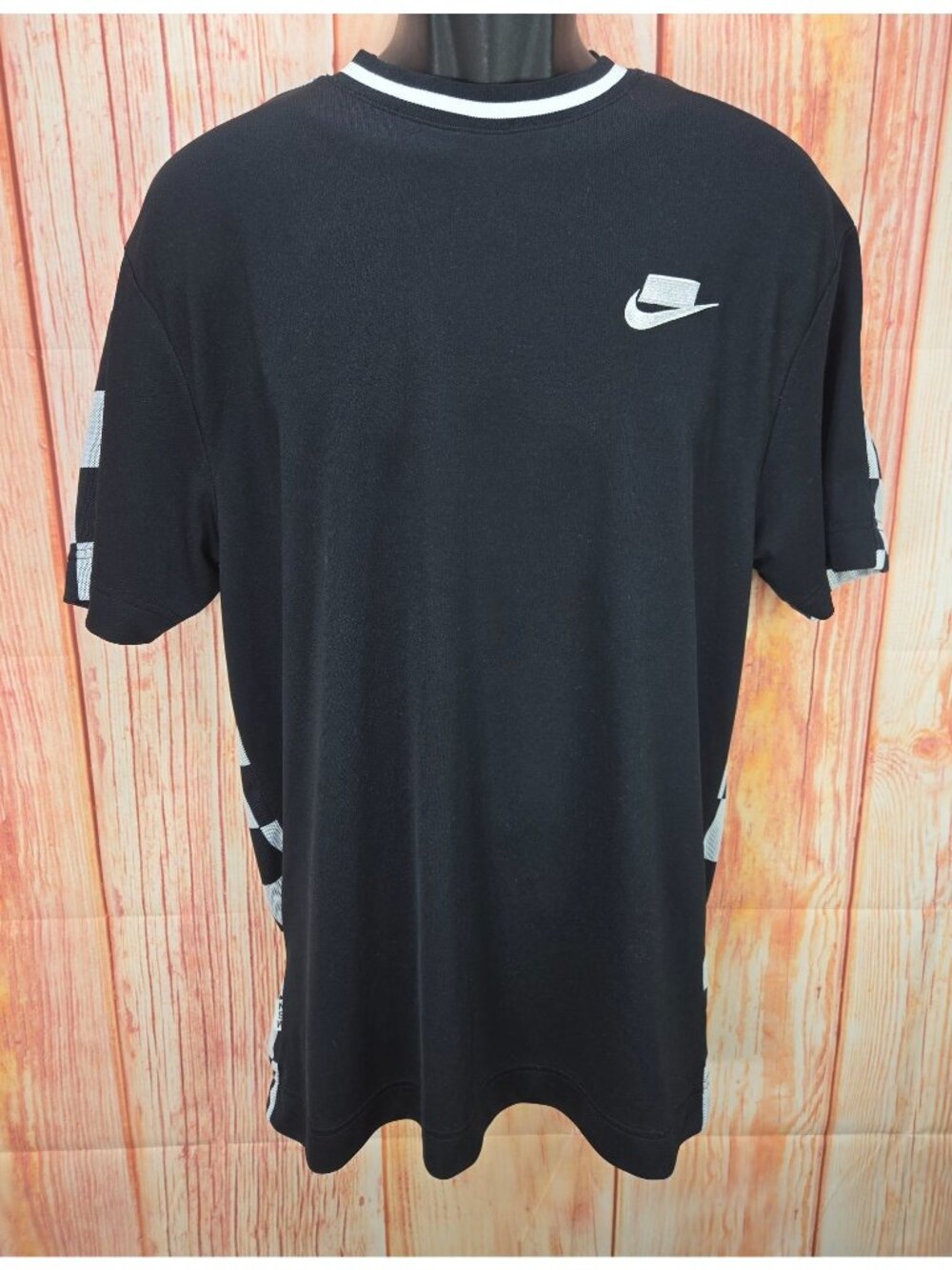 Nike Mens NSW Black Checkered T-Shirt Size Small